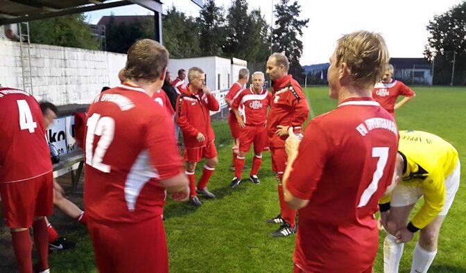 AH: SG Ueberau – FVE   1:4 (1:1)