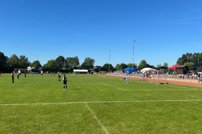Vier Tage Fußballfest beim FVE begeistern über 1000 Gäste
